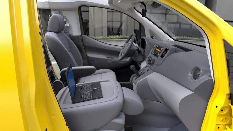  Nissan NV200 NYC Taxi of Tomorrow 2011 года  (фото 3 из 4)